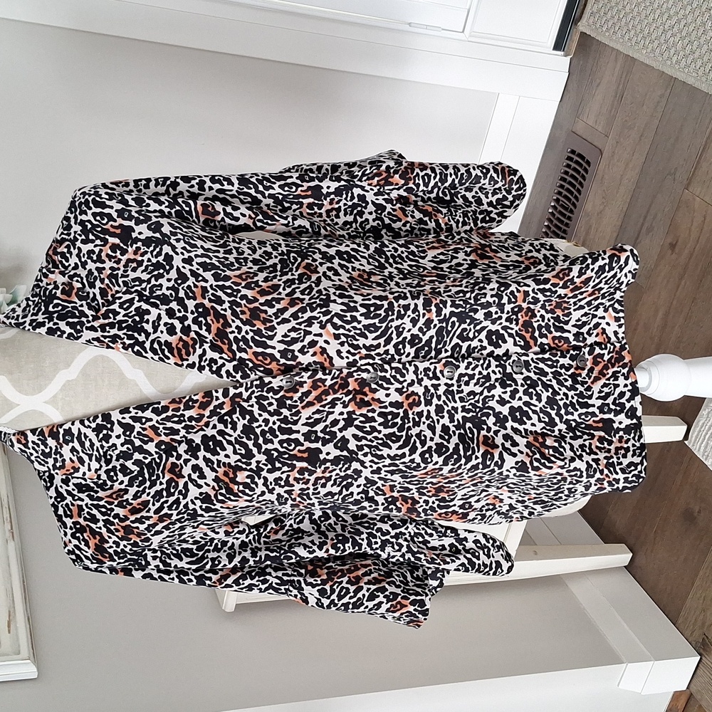 Blouse 3/4 Bell Sleeve